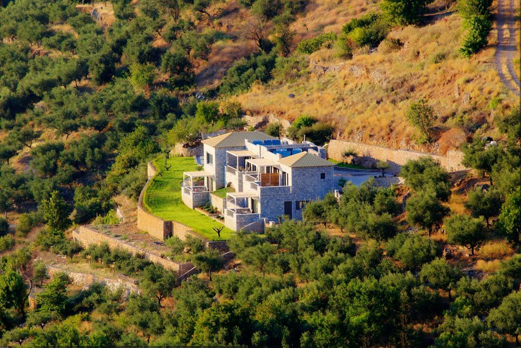 Petra Thea Apartment Kalamata Exterior photo