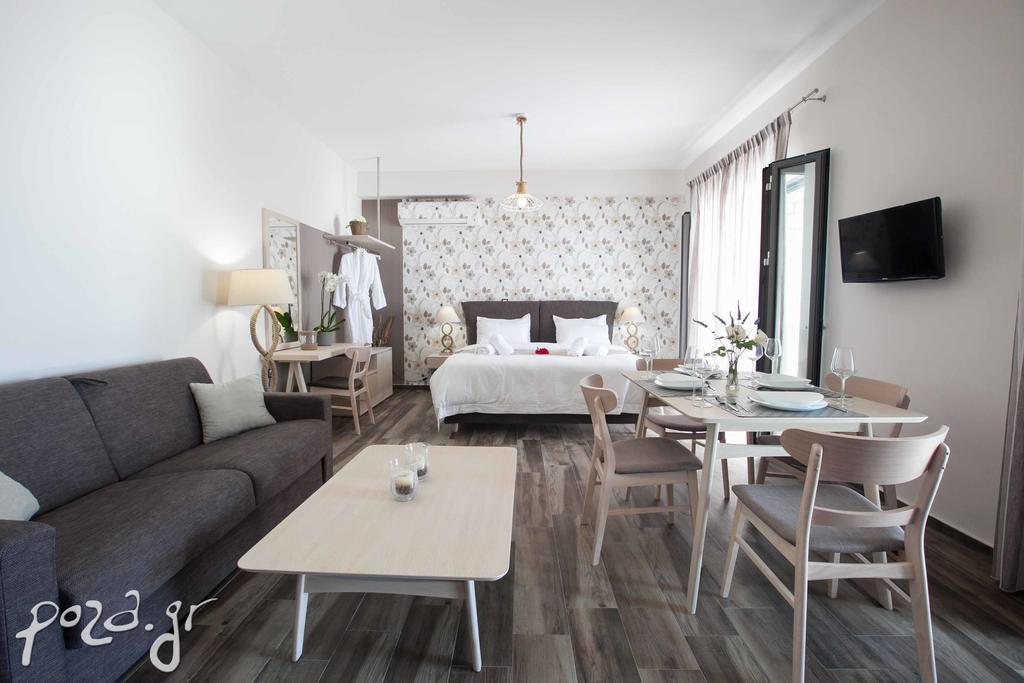 Petra Thea Apartment Kalamata Exterior photo