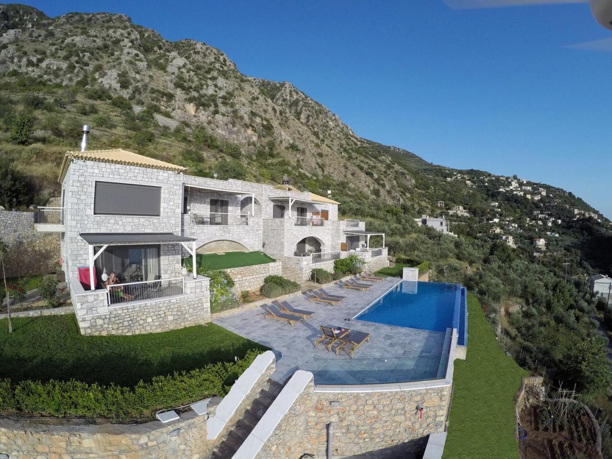 Petra Thea Apartment Kalamata Exterior photo