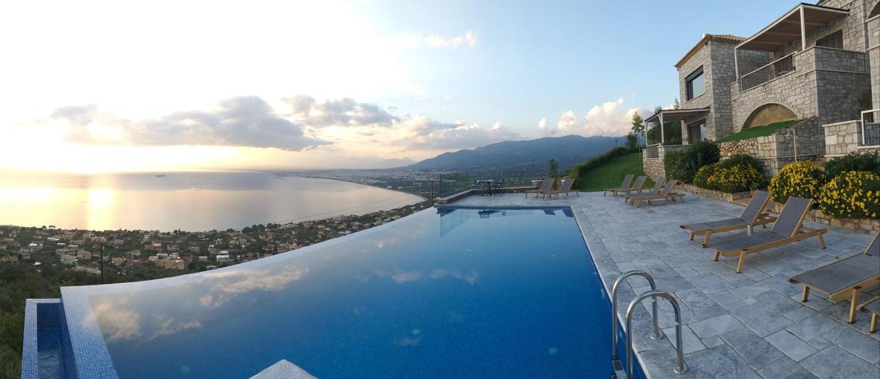 Petra Thea Apartment Kalamata Exterior photo