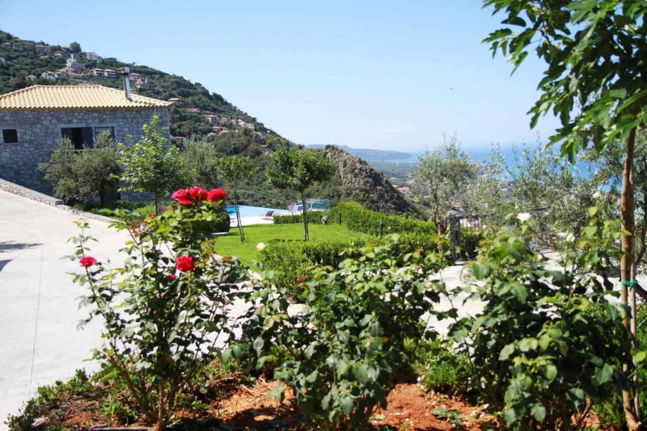 Petra Thea Apartment Kalamata Exterior photo