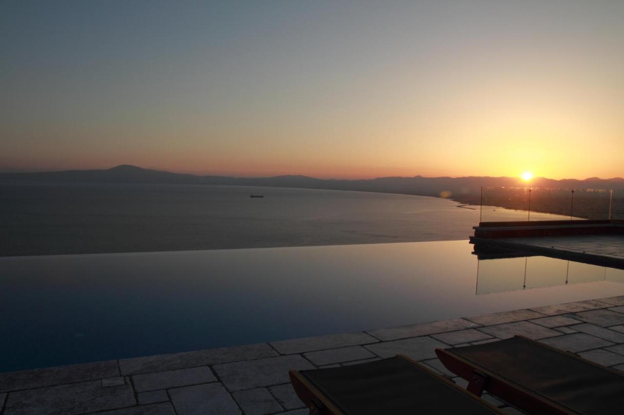 Petra Thea Apartment Kalamata Exterior photo